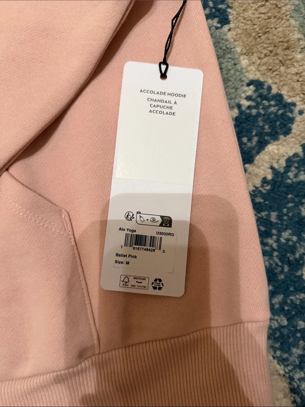 Pink accolade hoodie Alo